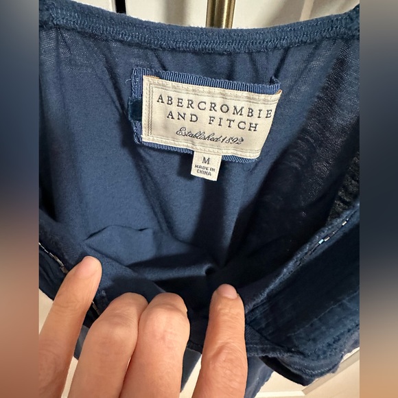 Abercrombie and fitch - Picture 5 of 12